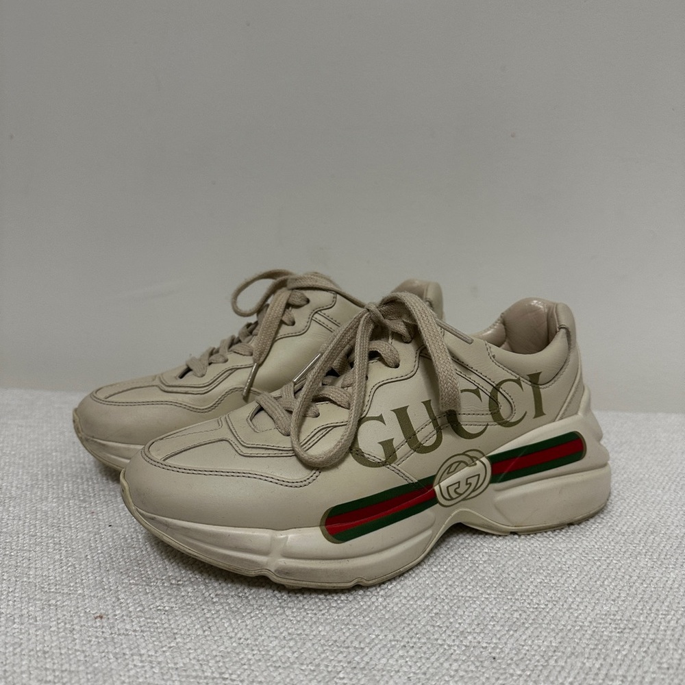 GUCCI SNEAKERS